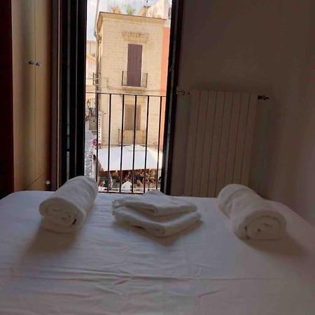 Lovely Maison In The Heart Of Bari Old Town Exterior photo